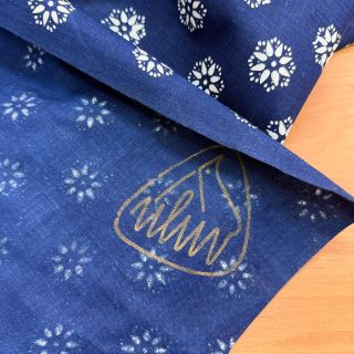 Tohle je upoutávka na dnešek a je to rozhodně největší highlight z krabice z výkupů. 💙 Většinou tyto krabice máme z...